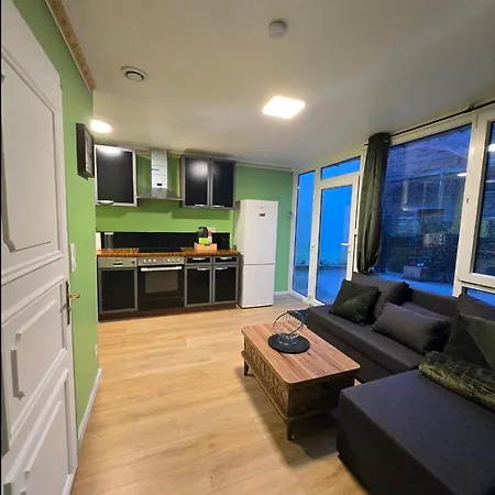 Apartment House Haute *